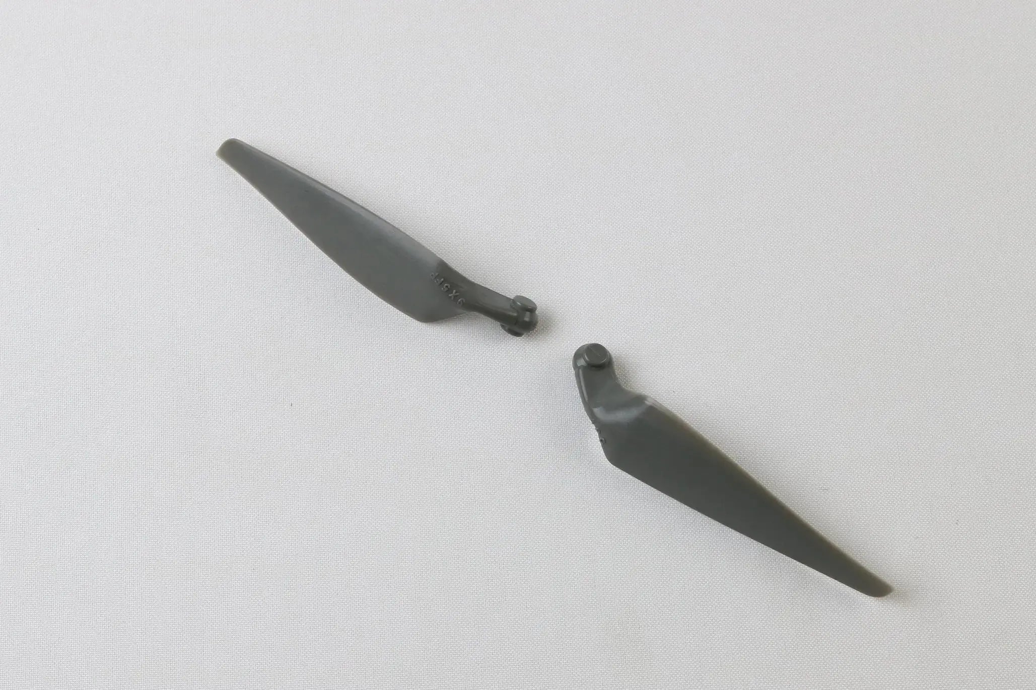 APC 9x5FP (Pusher) Folding Electric Propeller APC