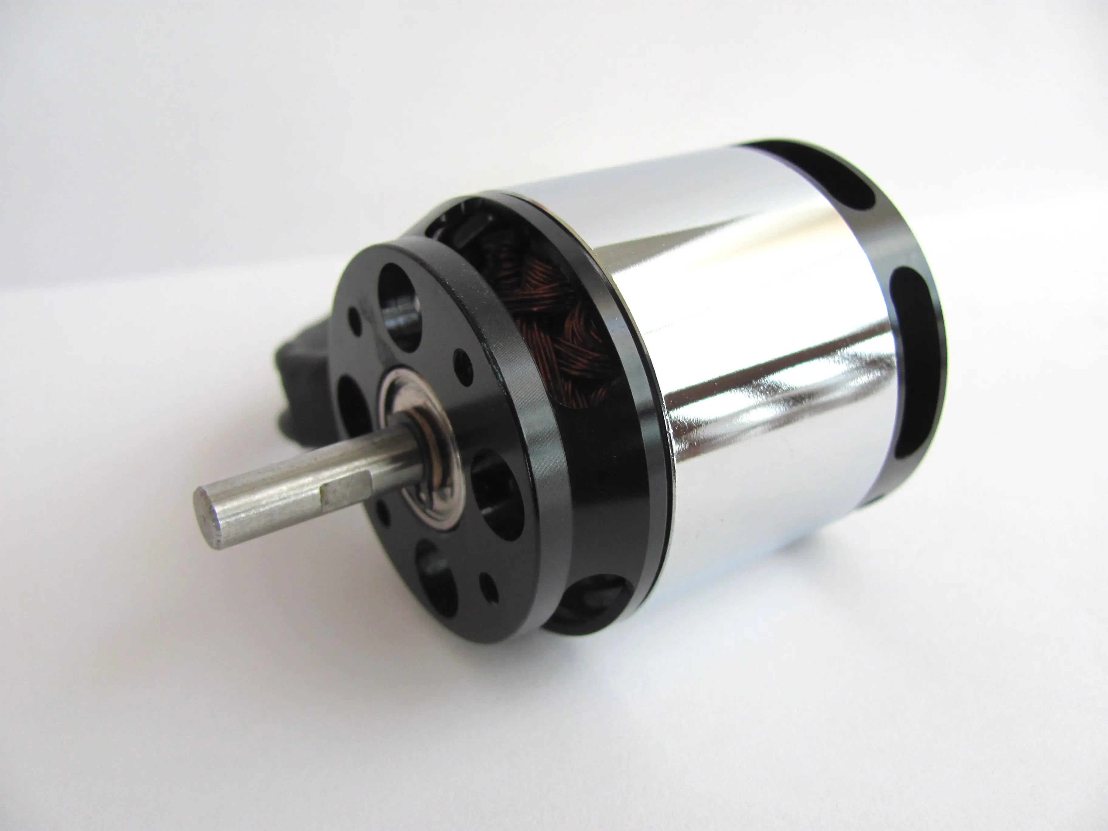 Suppo H3120/4 2200kv Brushless Helicopter Motor (500 Class) - Altitude Hobbies