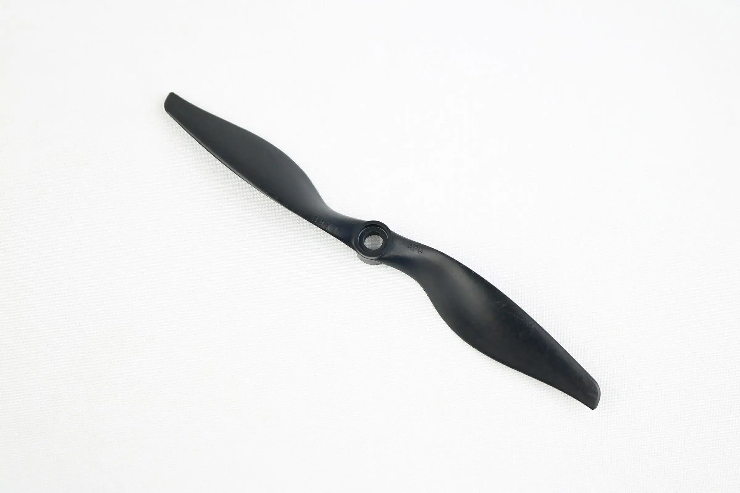 APC-E 17 x 8 Thin Electric Propeller (RB411491